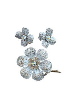 Signed ART Vintage Floral Brooch & Clip-On Earrings Set Blue & Gold Tones Textur